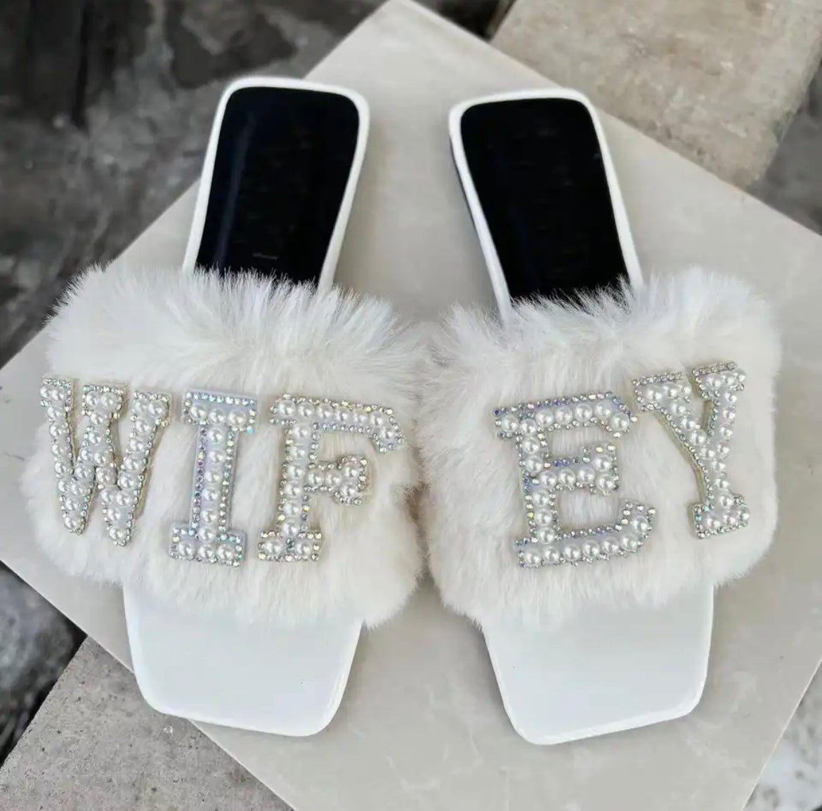 Fluffy Bridal Sliders