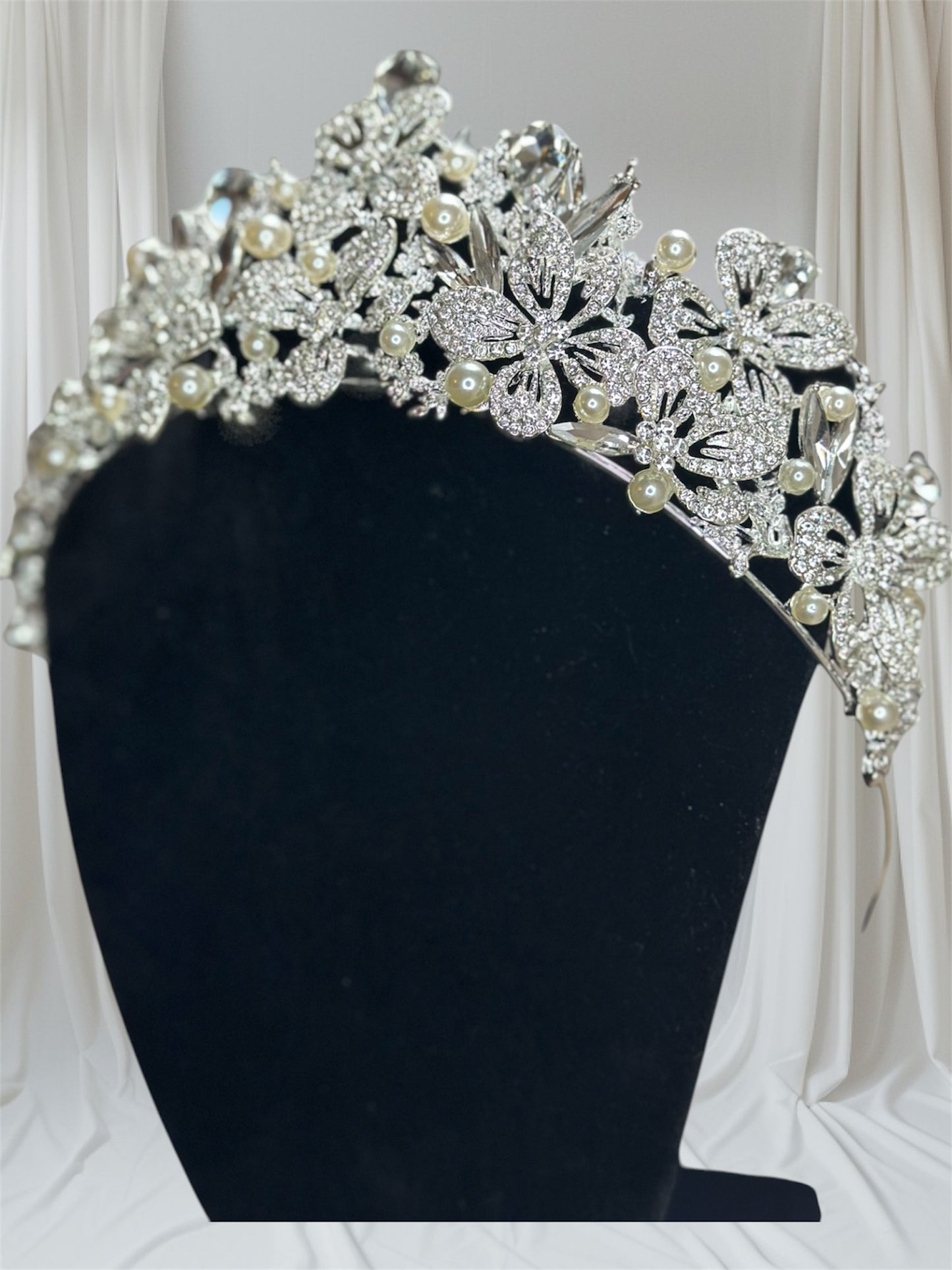 Bridal crystal and pearl Tiara