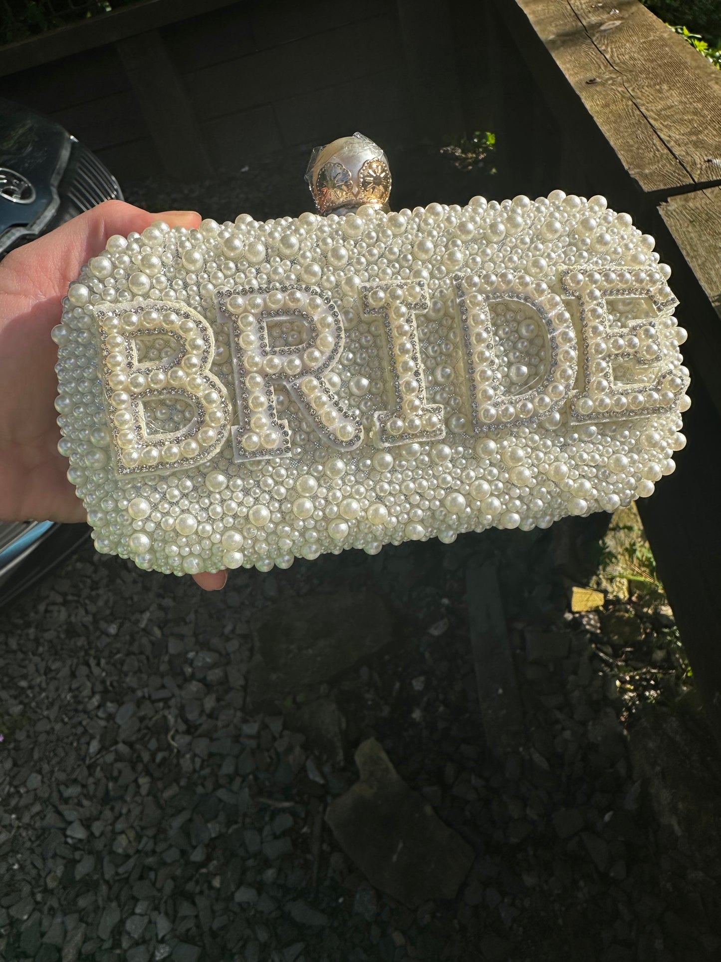 Bride Pearl clutch bag