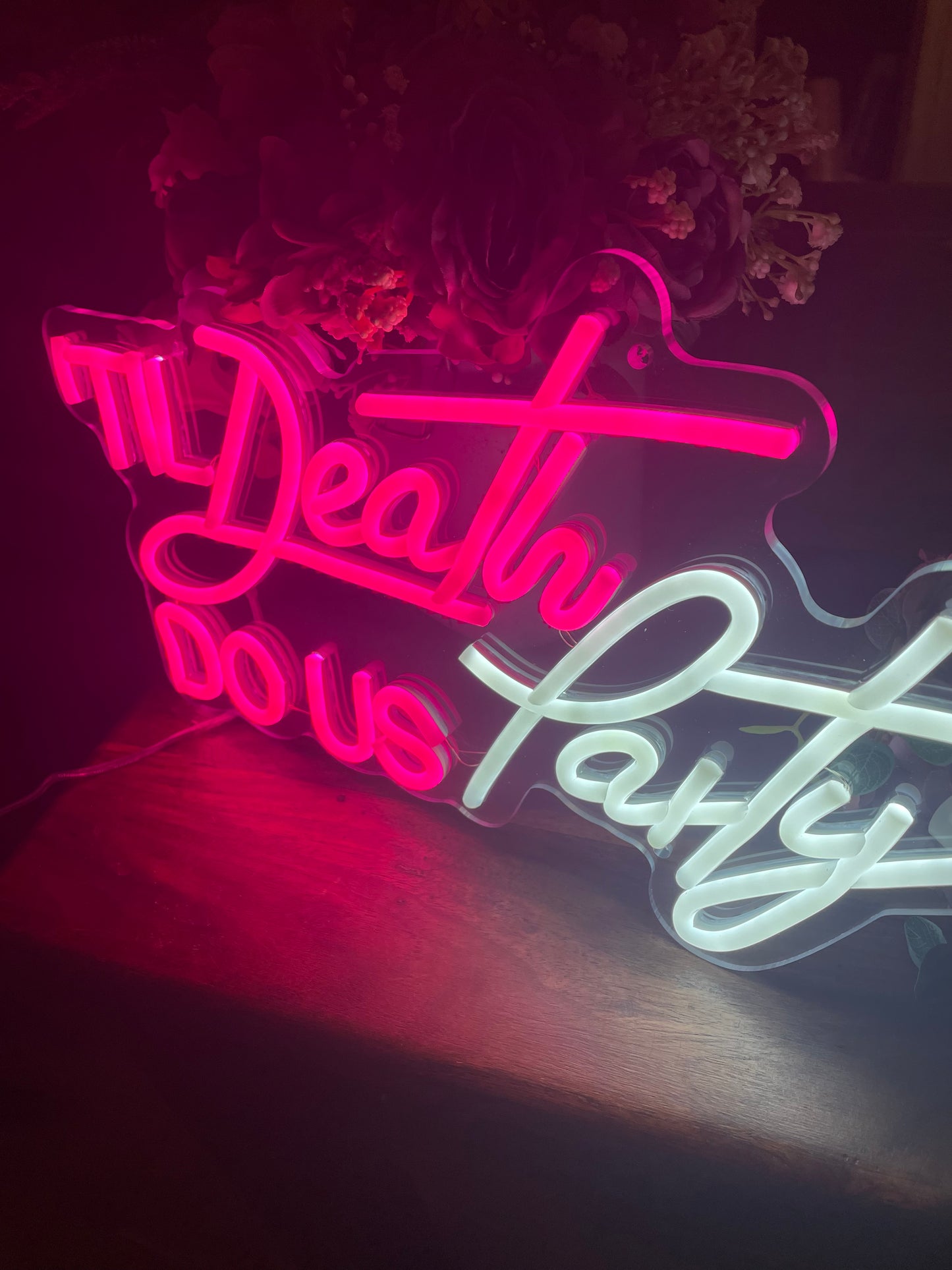 TIL Death do us Party Neon