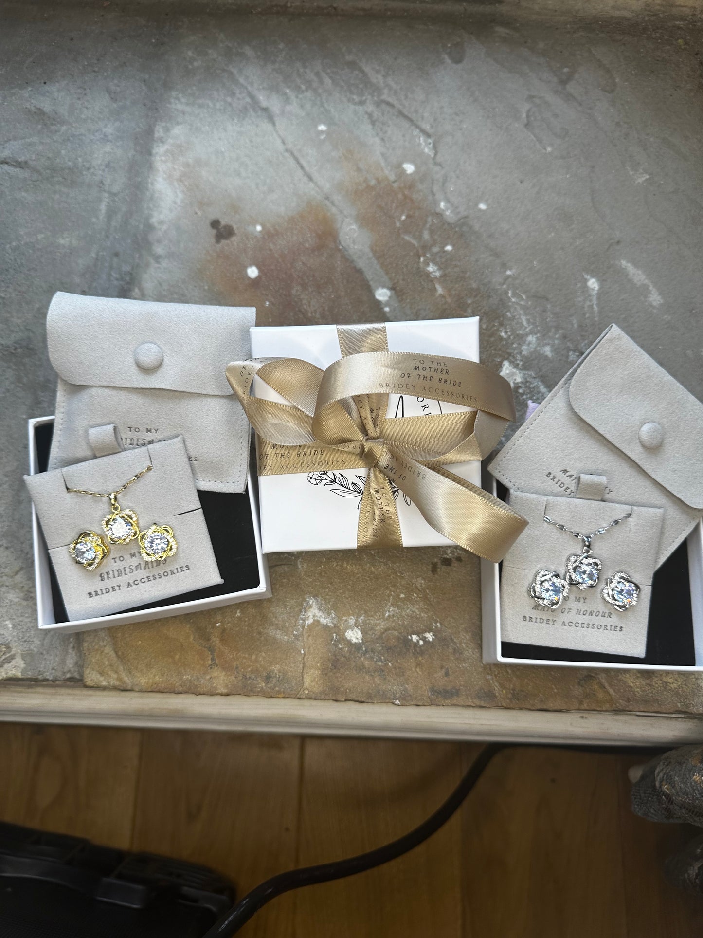 Silver Colour Zircon Stud Earrings & Pendant Necklace Set for Women (Bridal Party)