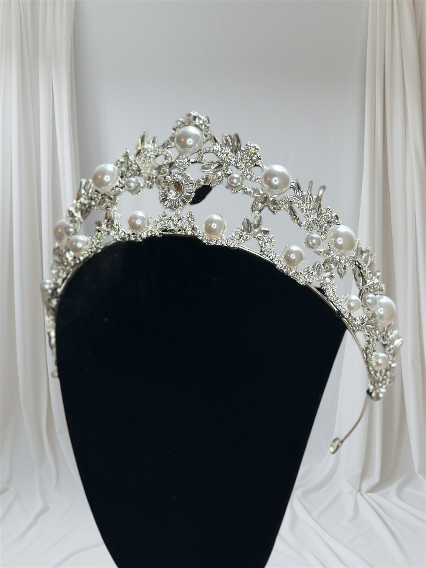 Bridal crystal and pearl Tiara